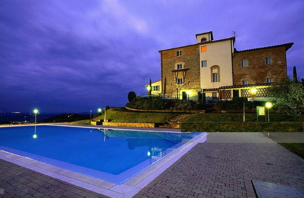 Castello Di Fulignano Soarzio Panoramic Apartment San Gimignano Luaran gambar