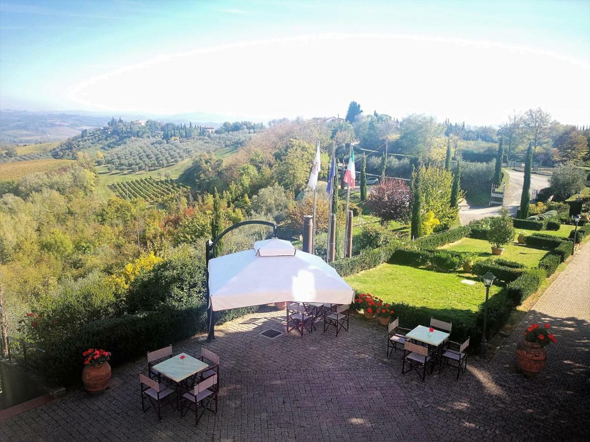 Castello Di Fulignano Soarzio Panoramic Apartment San Gimignano Luaran gambar